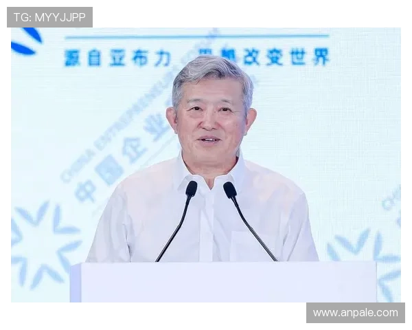 布鲁诺成长之路回顾：励志故事展现其崛起历程与年轻一代的激励效果