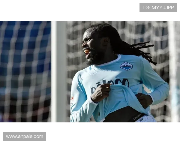 卢卡库在关键比赛中表现稳健，助力球队迎来重要胜利