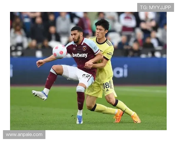 圣埃蒂安本赛季进攻数据表现稳健，场均射正与关键传球数持续提升