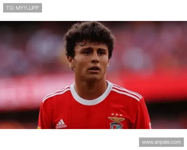 内维斯关键传球与定位球威胁分析