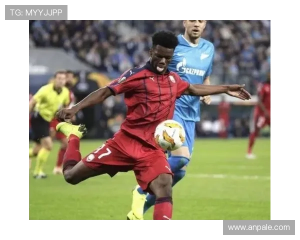 奥雷利安·楚阿梅尼：欧冠+西甲双冠实现荣誉突破