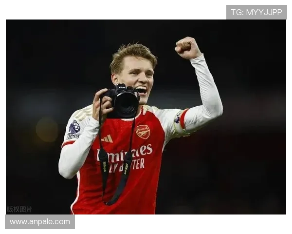 厄德高是否需要更强队友支撑其战术作用