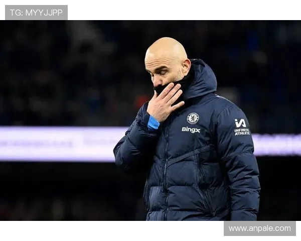 切尔西阵容实力增强，但近期表现下滑，矛盾局面逐步显现